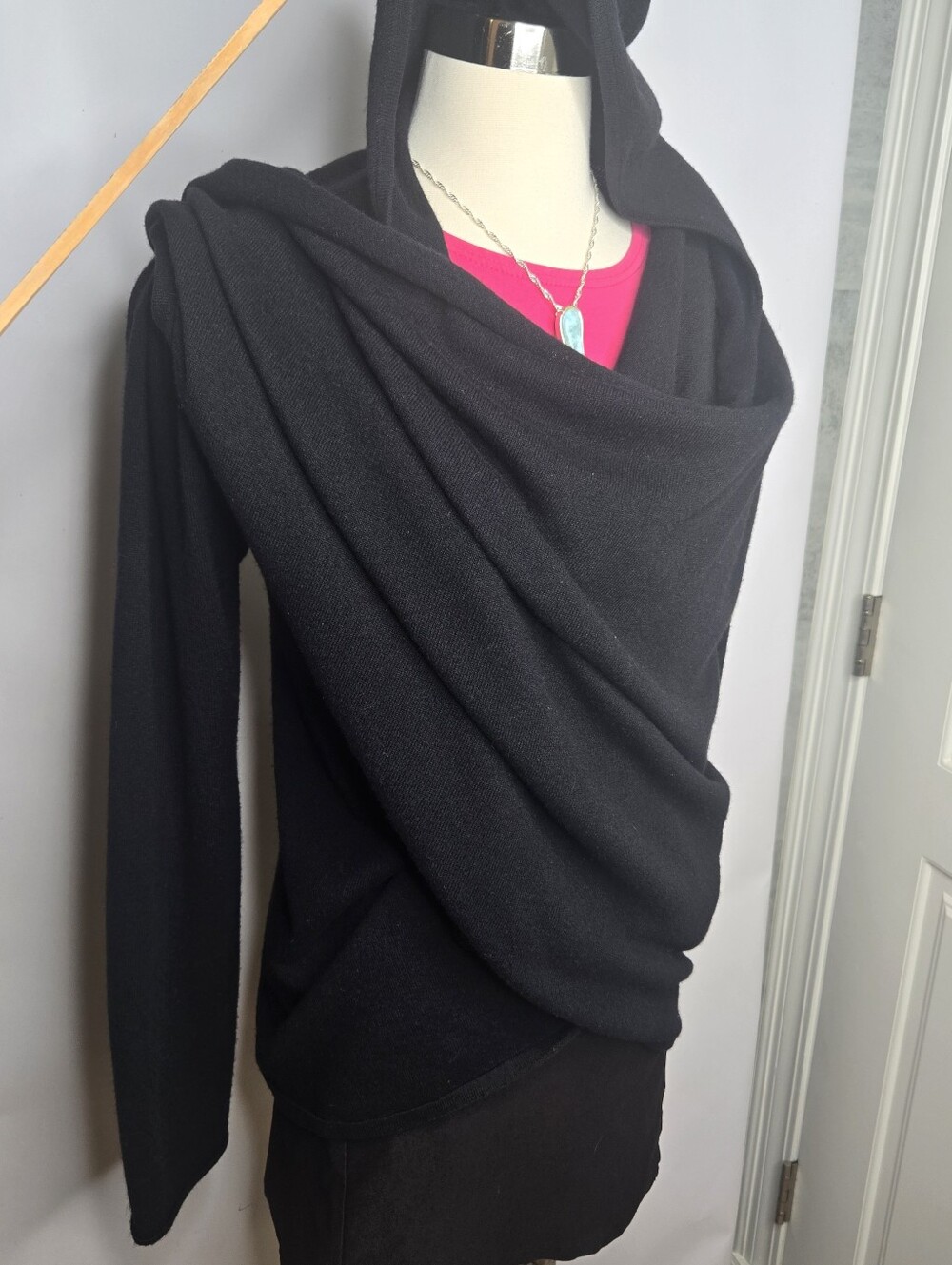 100% 2 Ply Cashmere Black Draped Hooded Open Cardigan   Super Multitasker!